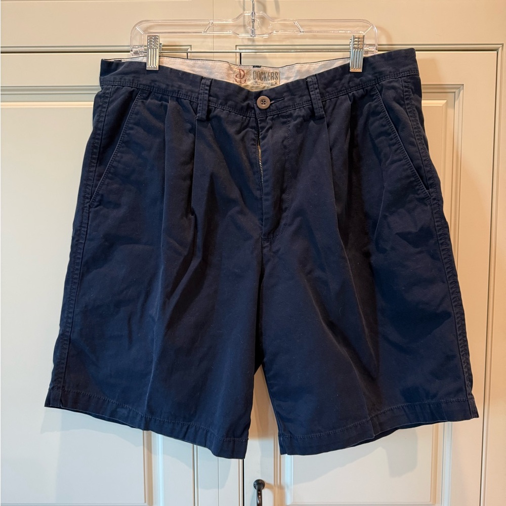 Dockers Men's Dark Blue Flat Front Shorts